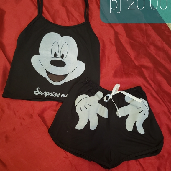 Clothes - Picture 2 of 16